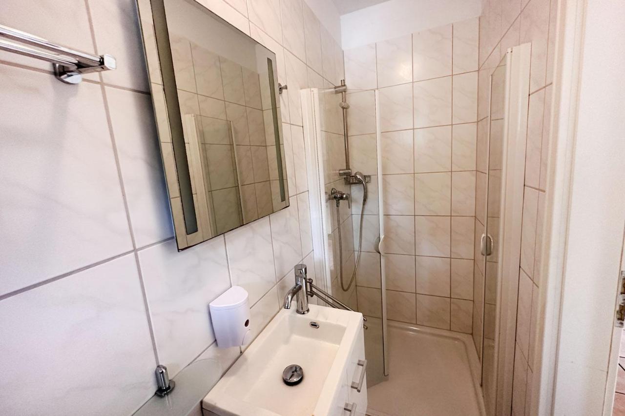 Nuessenberger Hof Apartments Koln Bagian luar foto